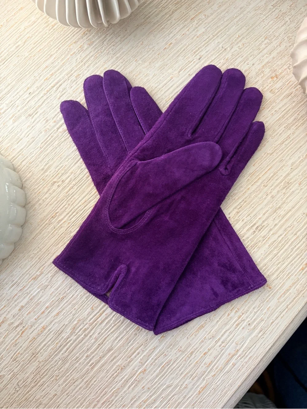 VTG Dents Purple Suede Gloves Size L